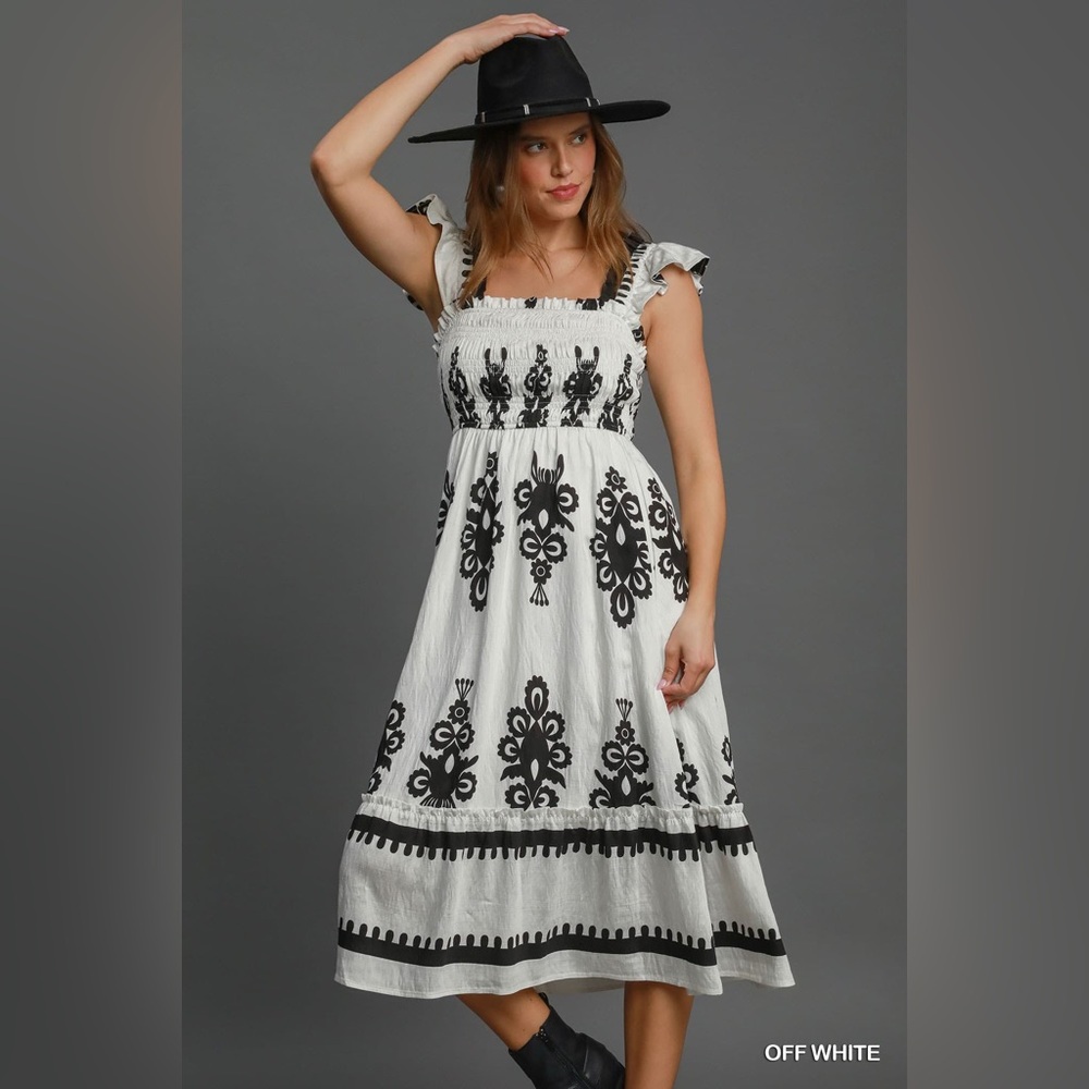 Umgee Elegant Black and White midi Dress